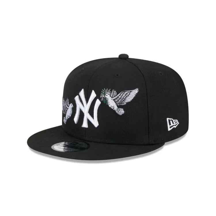 BLACK NEW YORK YANKEES GREEN BOTTOM PEACE NEW ERA 9FIFTY SNAPBACK