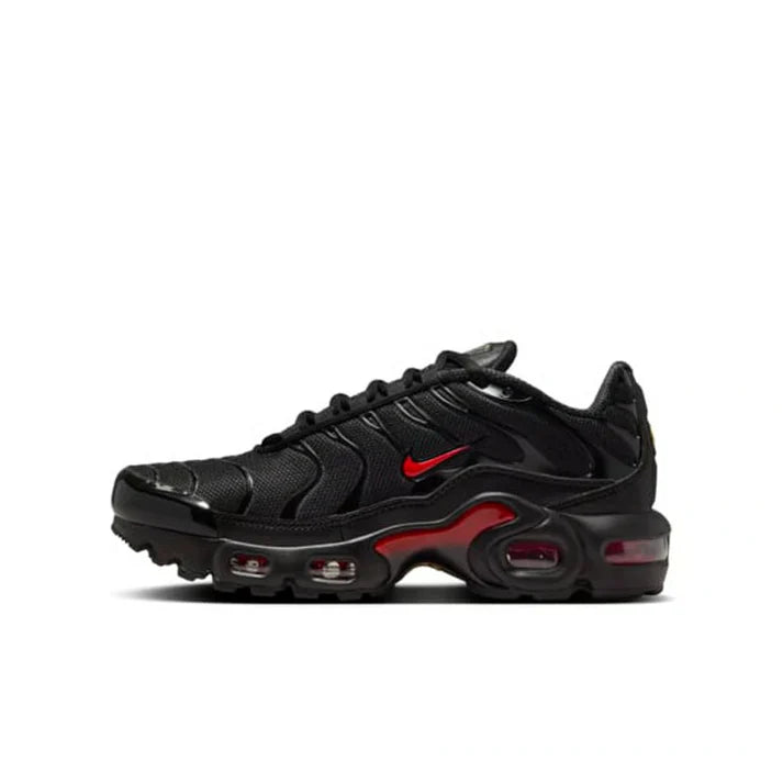 NIKE AIR MAX PLUS "BLACK & UNIVERSITY RED"