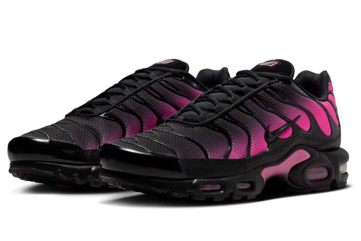 NIKE AIR MAX PLUS 'BLACK HYPER PINK'